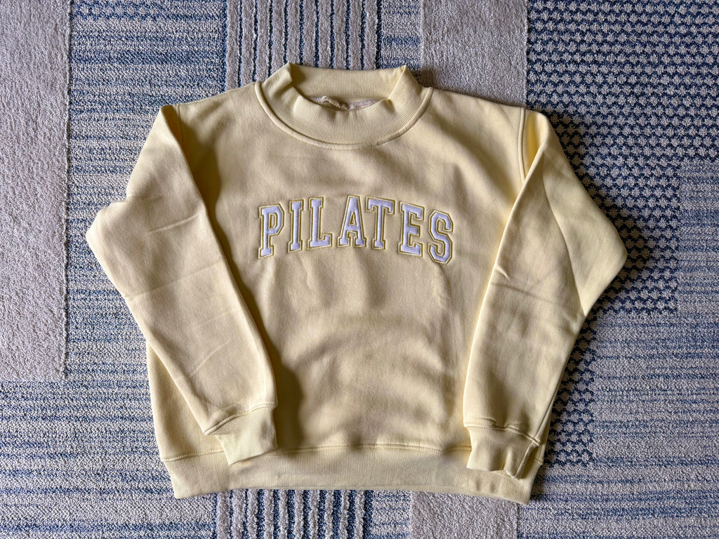 Pilates Girly Mockneck