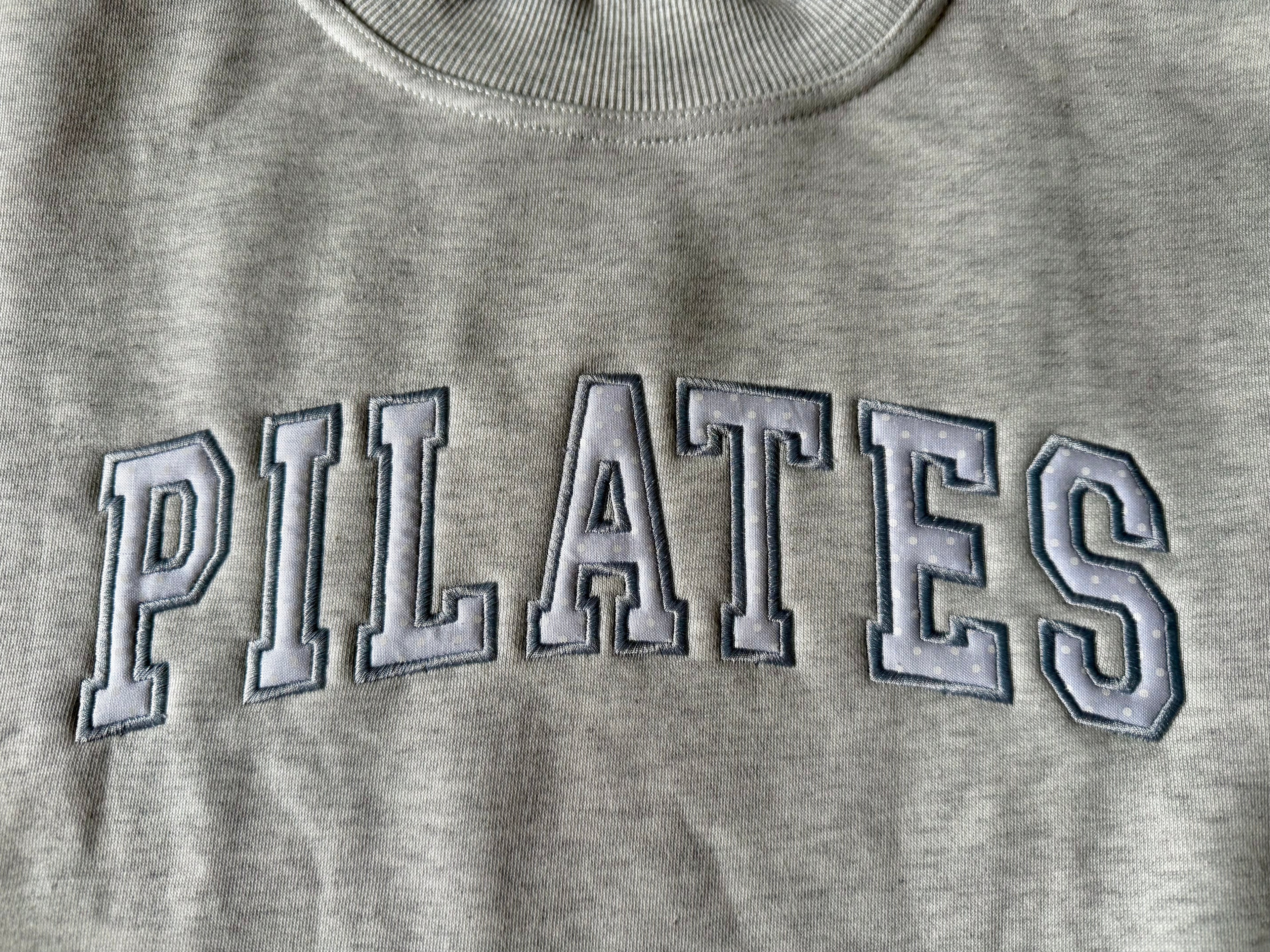 Pilates Girly Mockneck