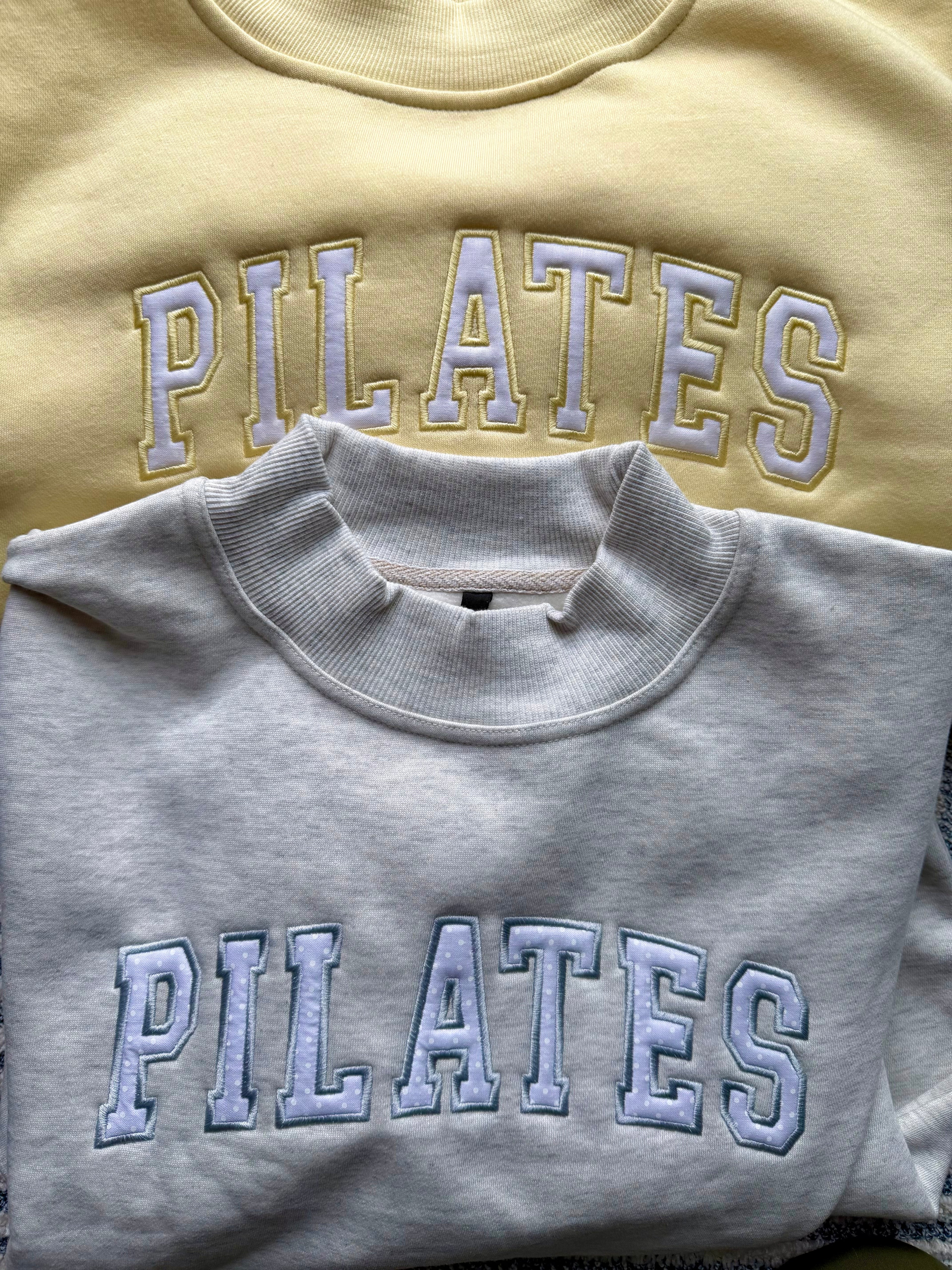 Pilates Girly Mockneck